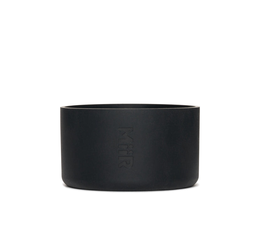 silicone-boot-i2 Silicone_Boot_32oz_42oz_Black_Studio_0821_SLB1PN34002_Front_22fbd7e0-94c1-4c9d-9f4e-6b60d37f6bce.jpg