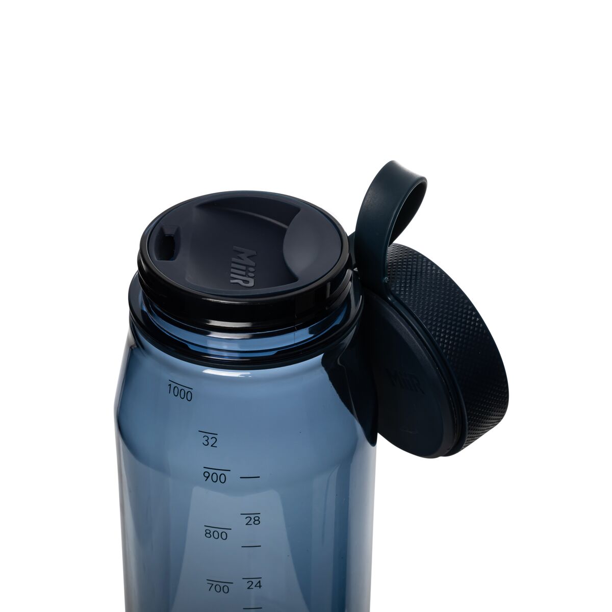 everywhere-bottle-d9 WebPDP-33oz_Everywhere_Bottle_TidalBlue__EWB1PN32215_X2Studio_TetherTwist.jpg