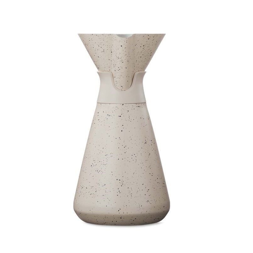 new-standard-carafe-d1 WebPDP-33oz_New_Standard_Carafe_Desert_Tan_Speckle_Studio__CAR1SVOS224_270.jpg