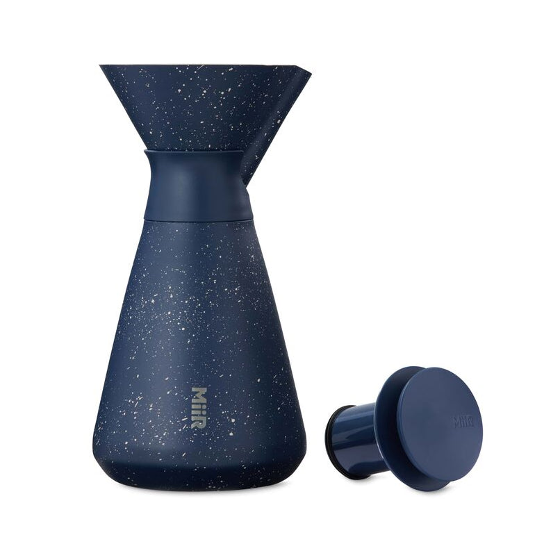 new-standard-carafe-d1 WebPDP-33oz_New_Standard_Carafe_Tidal_Blue_Speckle_Studio__CAR1SVOS225_Front_Lid_Staged.jpg