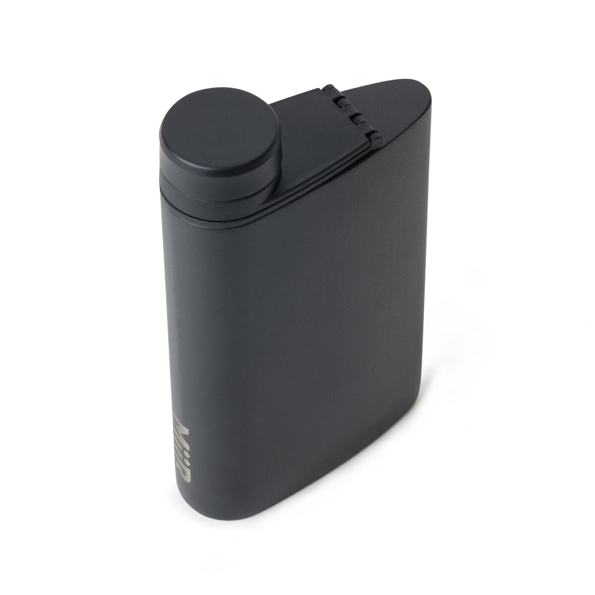 aero-flask-m1 WebPDP-Flask_Black_Studio_1022_45Deg_Closed__FLK1SSOS002.jpg
