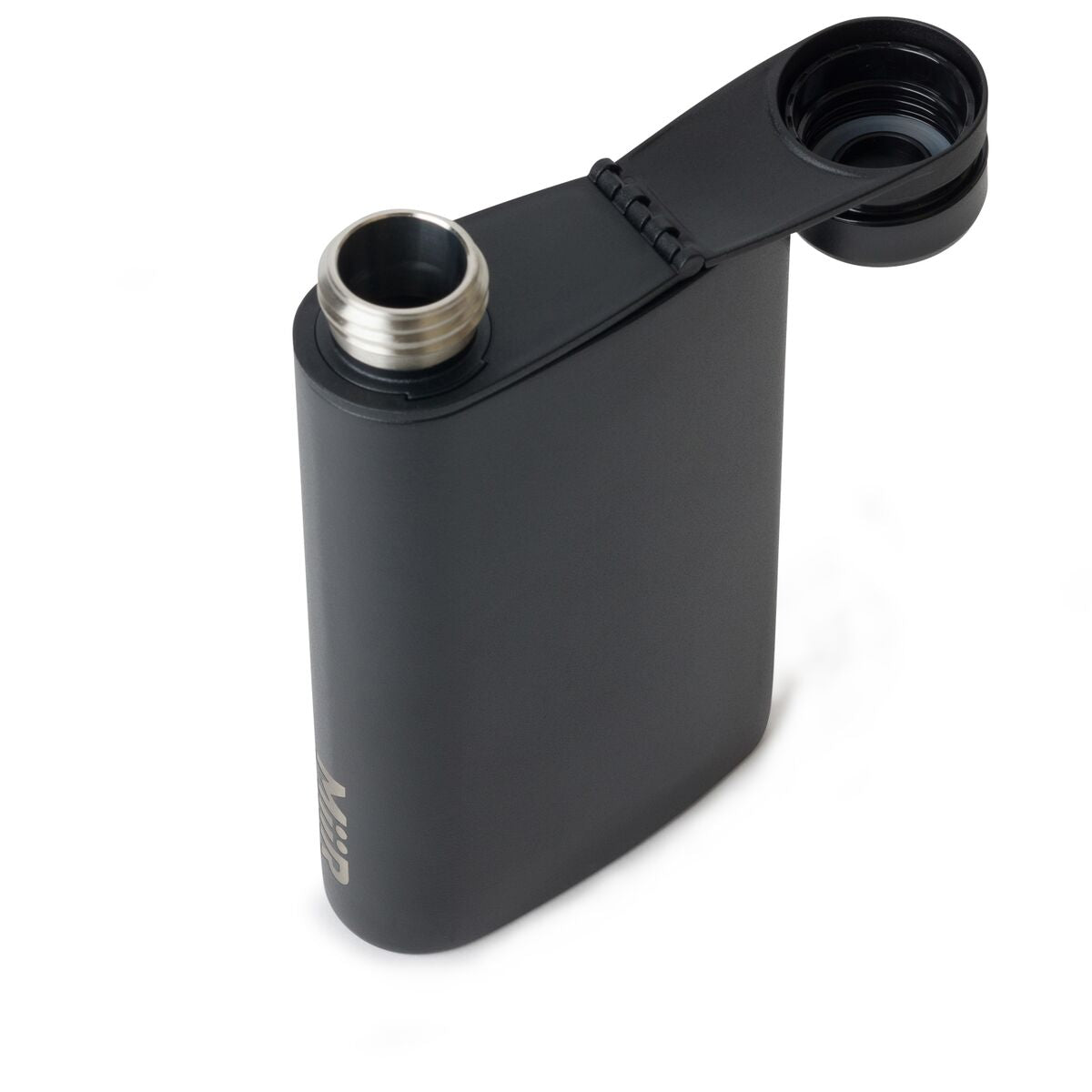 aero-flask-m1 WebPDP-Flask_Black_Studio_1022_45Deg_Open__FLK1SSOS002.jpg